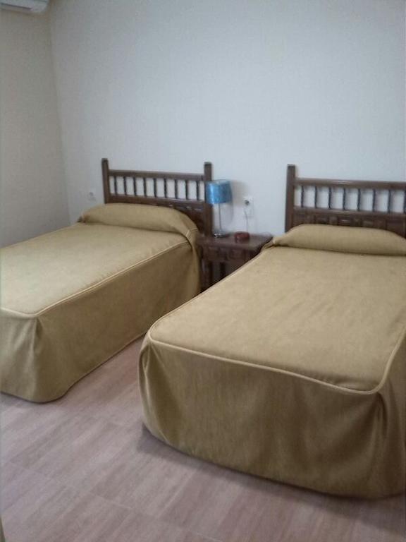 Pension Los 6 Hermanos Albacete Rom bilde